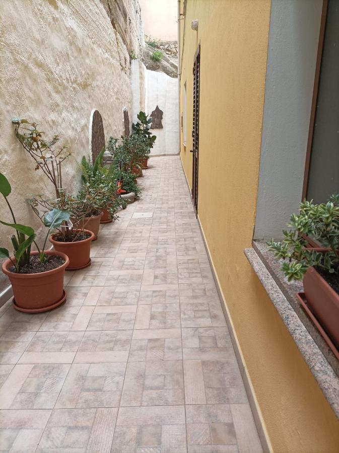 La Dependance Di Andreina Apartment Baunei Bagian luar foto